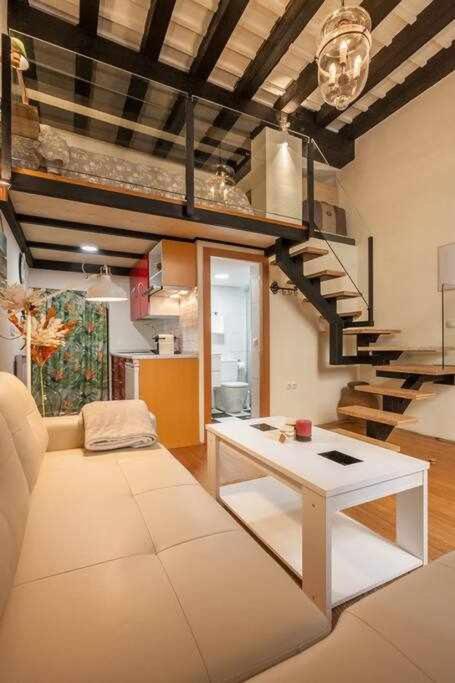 Monkeys Apartments El Arenal Santas Patronas Seville Exterior photo